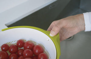 Clever colander