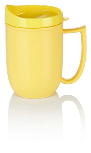 Yellow mug with feeder lid