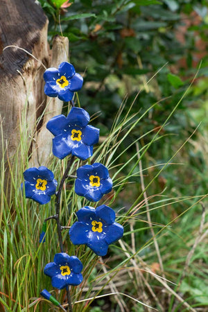 Forget-me-not garden sculpture