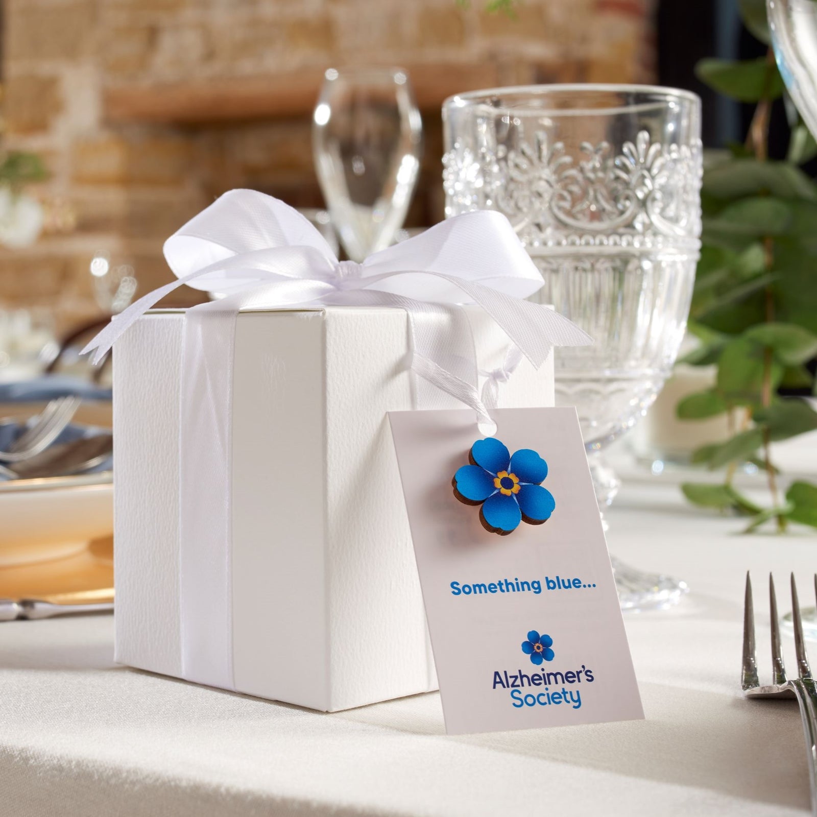 Forget-me-not flower wedding gift tags x 10