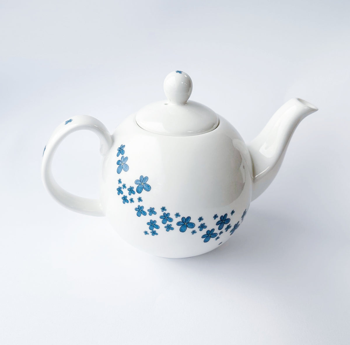 Forget-me-not 6 cup teapot