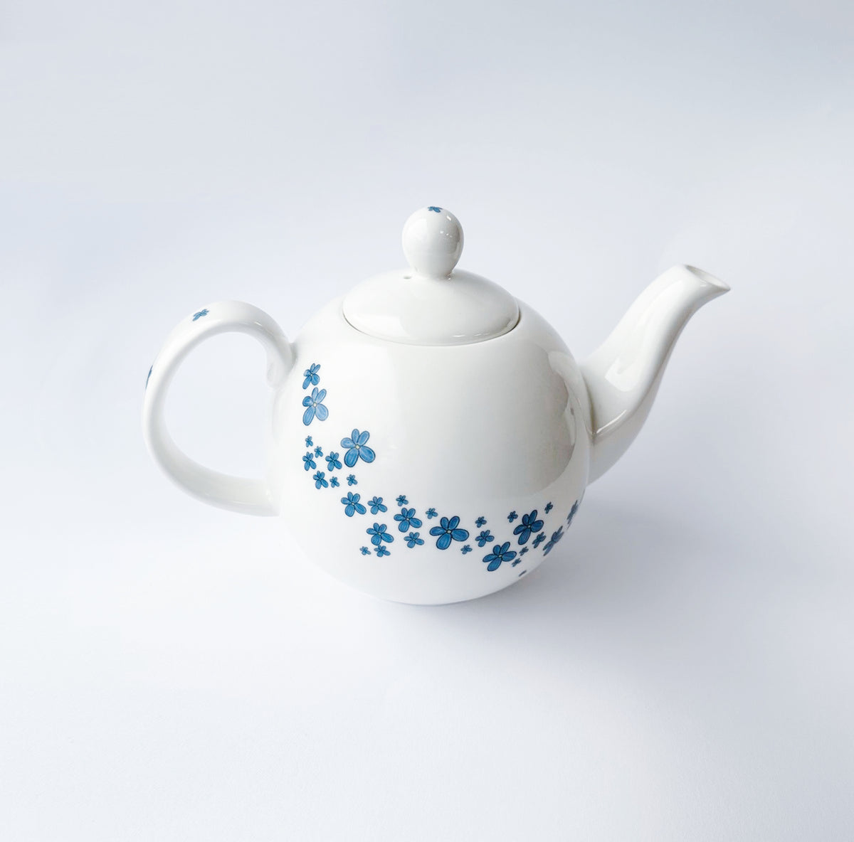 Forget-me-not 3 cup teapot