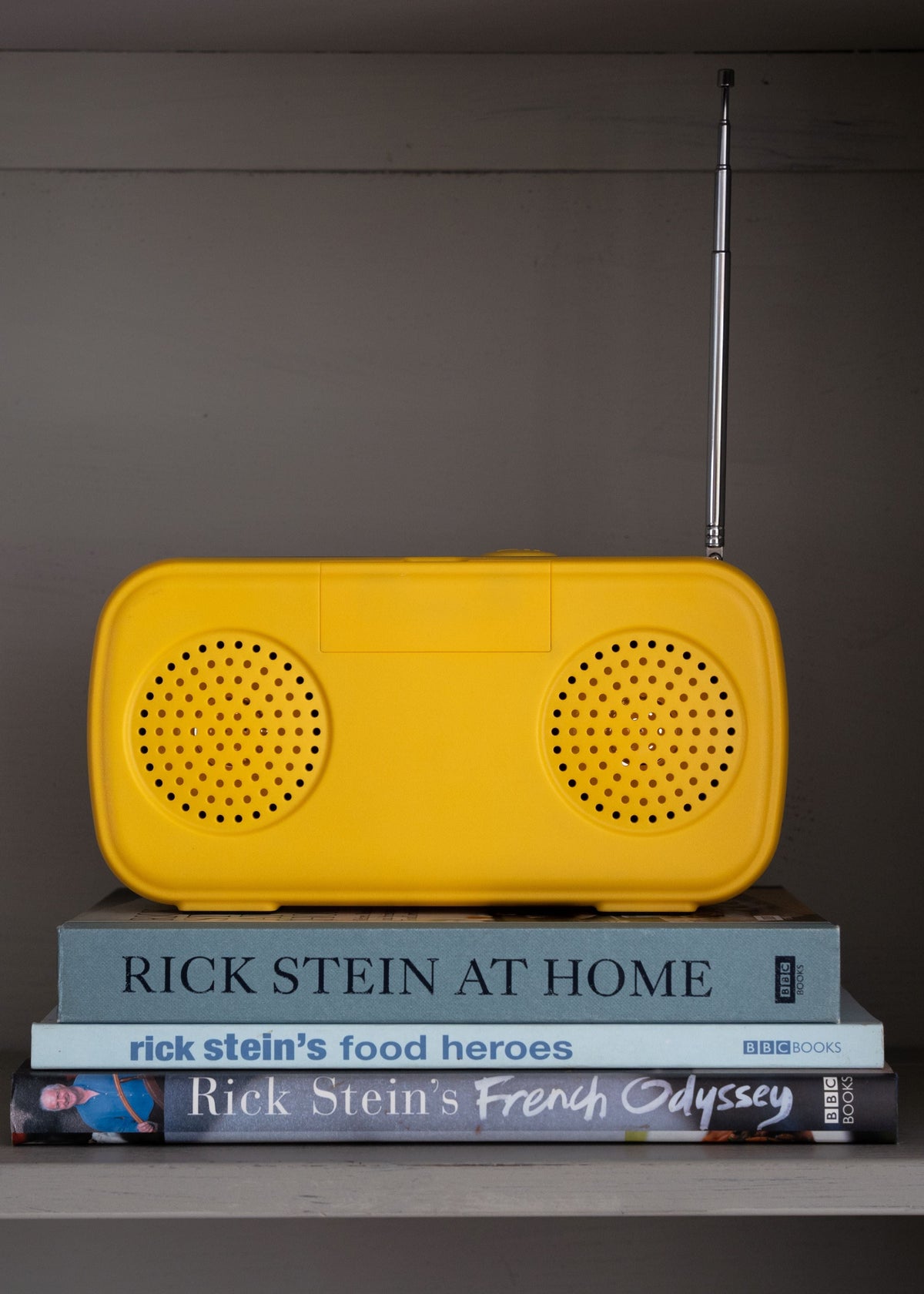 Easy radio and music player - yellow