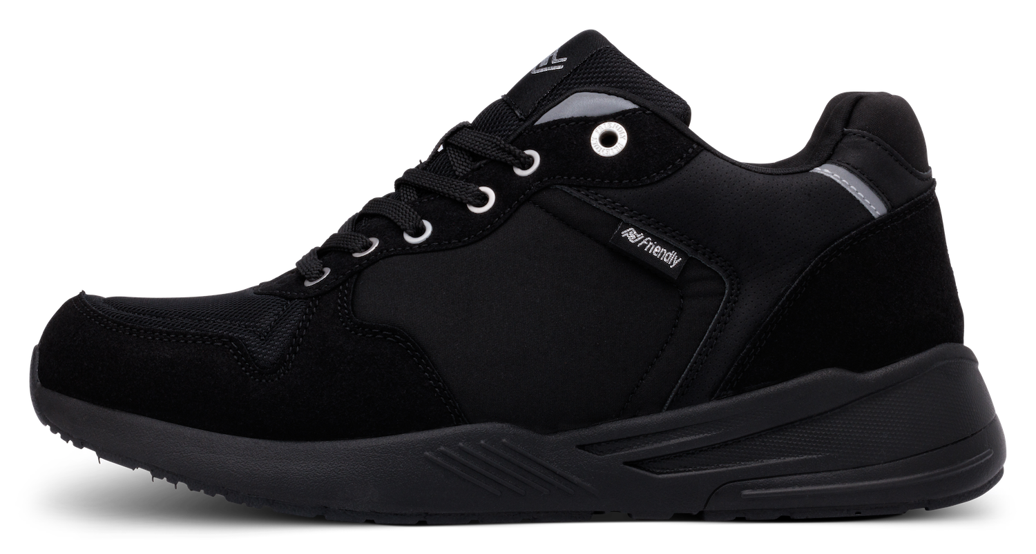Excursion mid-top obsidian shoe - men