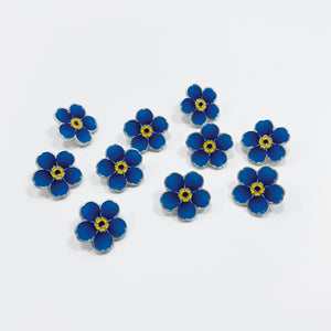 Blue enamel forget-me-not flower pin badge x 10