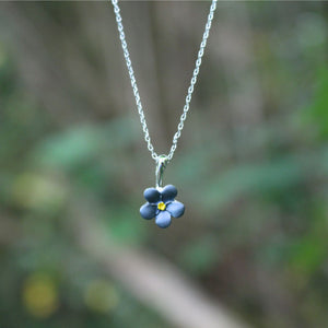 Forget me-not mini flower necklace