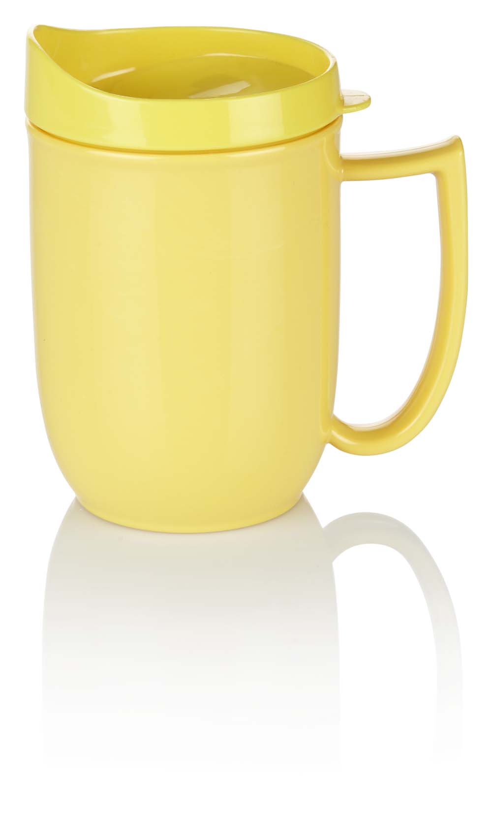 Yellow mug with feeder lid